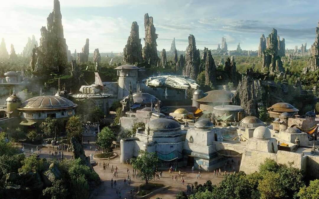 What’s So Special About Star Wars Galaxy’s Edge?  Your Complete Guide