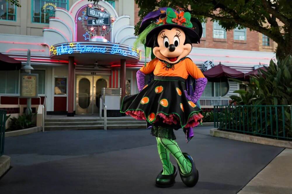 Minnie Mouse posing in Hollywood Studios