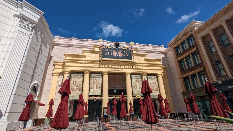 An empty entrance to Revenge Of The Mummy at Universal Studios Orlando