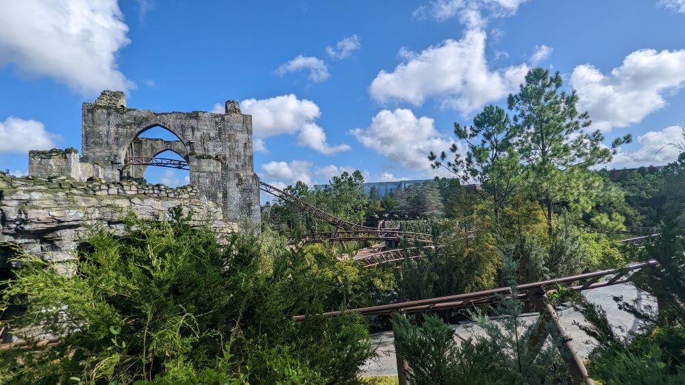 Hagrid's Magical Creatures Motorbike Adventure as seen from the exit path